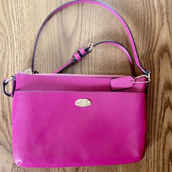 NWOT AUTHENTIC COACH 52881 East/West Crossbody - Picture 11 of 16